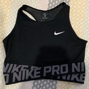 NIKE PRO Crop/Bra!